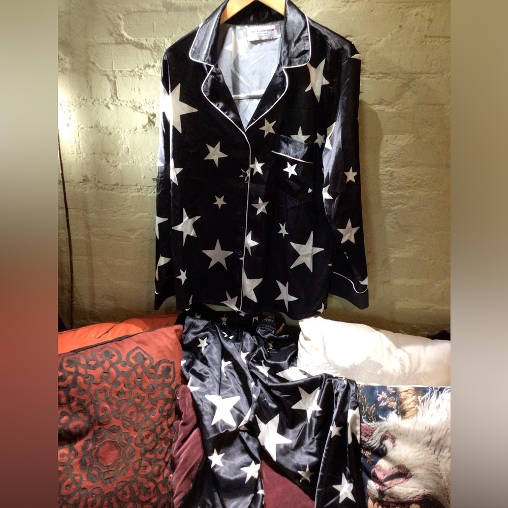 NEW! The Laundry Room Star-Print Satin Pajama Set - Black/White